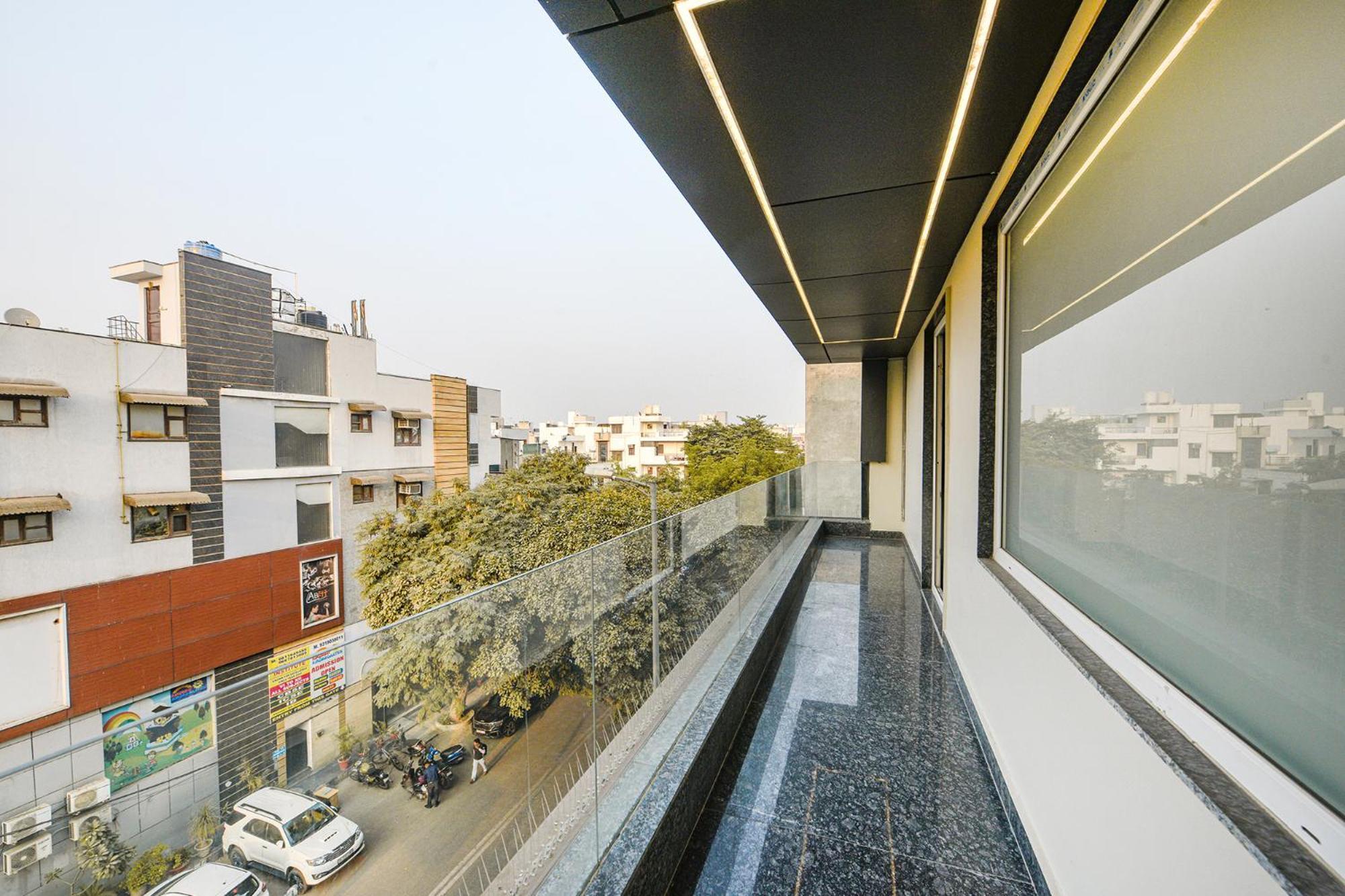 Fabhotel Prime Qotel Janakpuri Delhi  Exterior foto